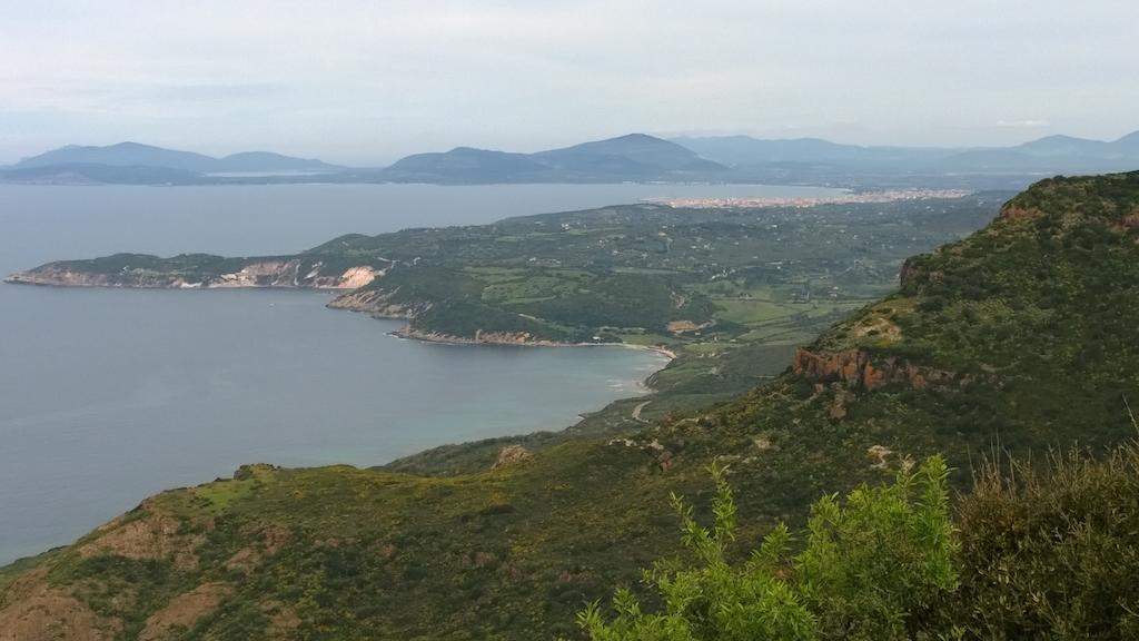 شقة H24 Vacanze Villanova Monteleone الغرفة الصورة