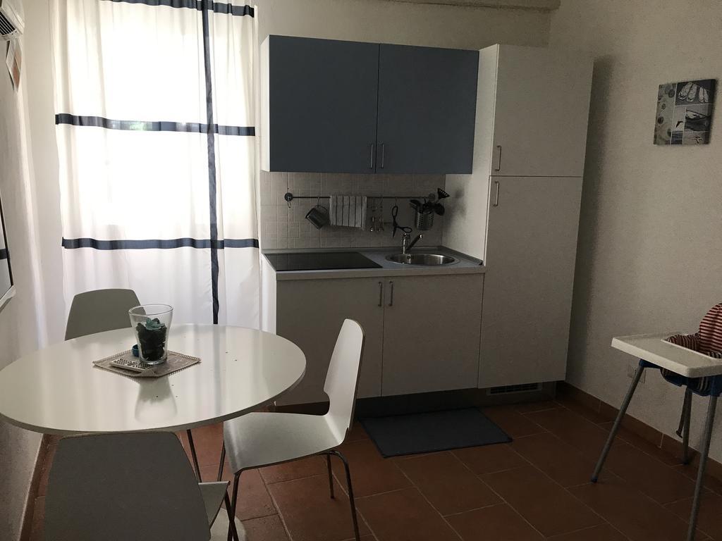 شقة H24 Vacanze Villanova Monteleone المظهر الخارجي الصورة
